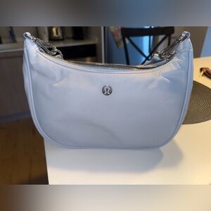 Lululemon purse